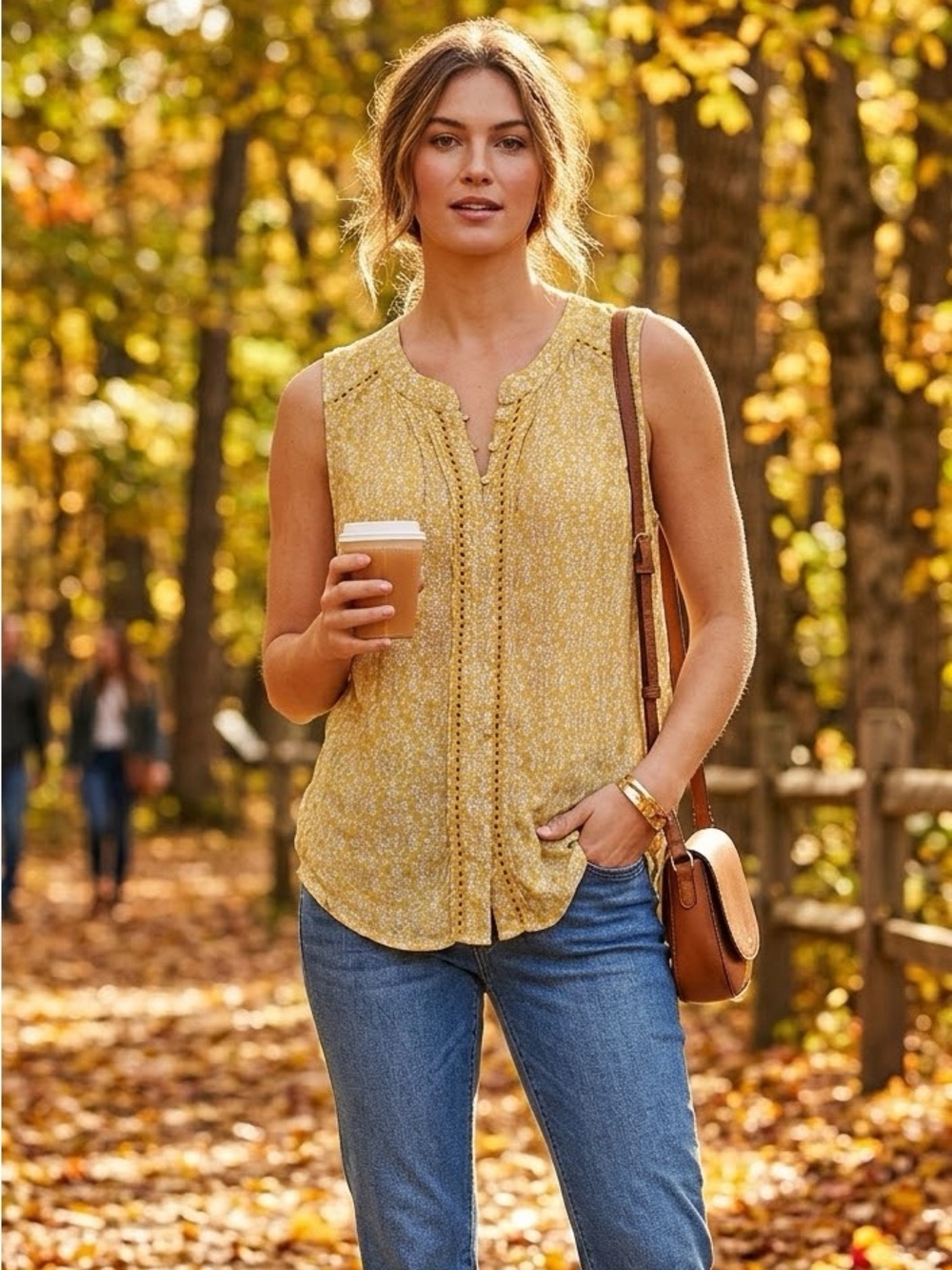 3/$60 Lucky Brand Floral Sleeveless Blouse in Yellow & White Size Large